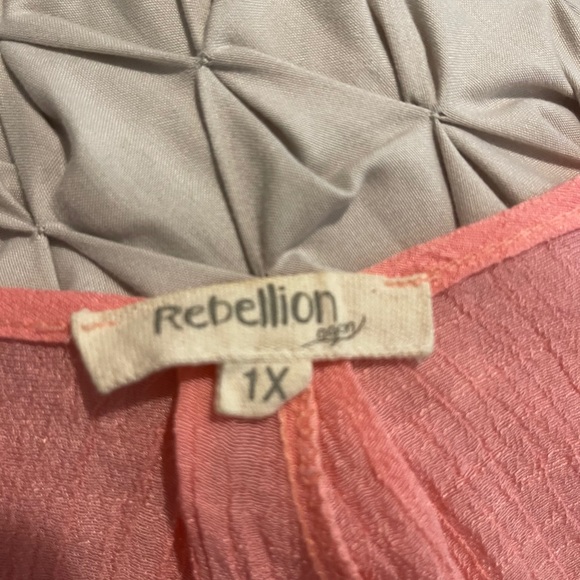 Rebellion coral beach cover tank crochet - Picture 3 of 3